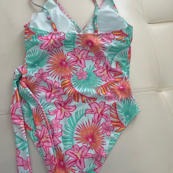 Pink and Orange One Piece Swimsuit with‎ V-Neckline - Picture 8 of 8